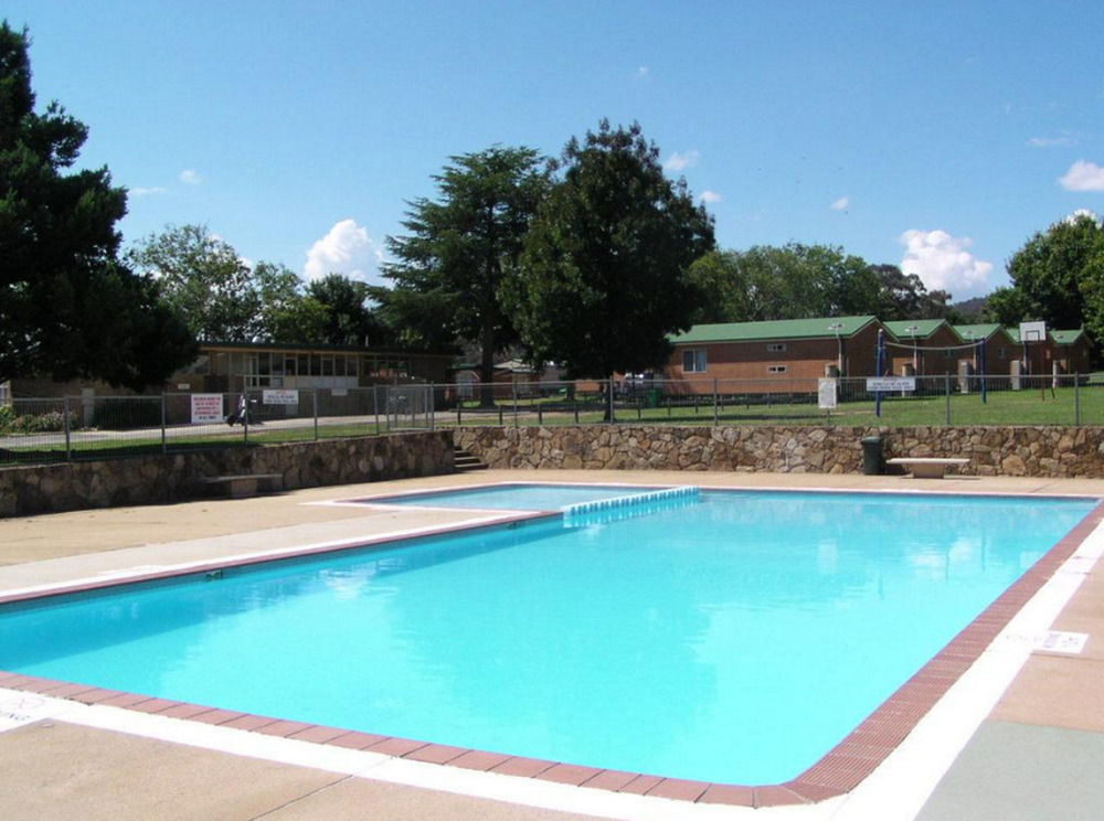 Canberra Carotel Motel Экстерьер фото
