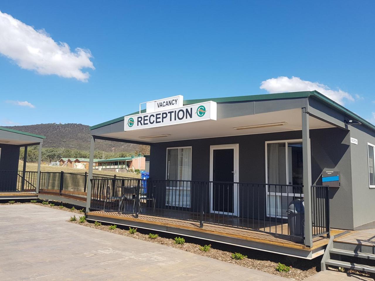 Canberra Carotel Motel Экстерьер фото